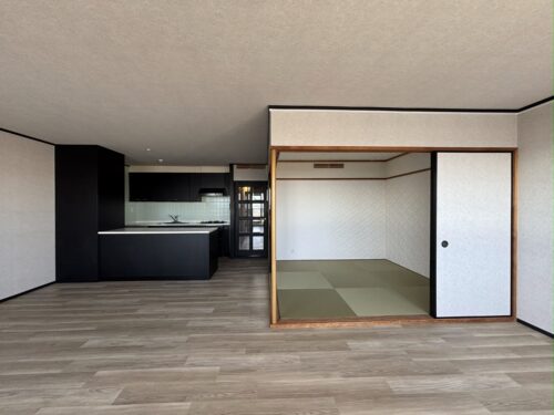 アステム芦屋C棟